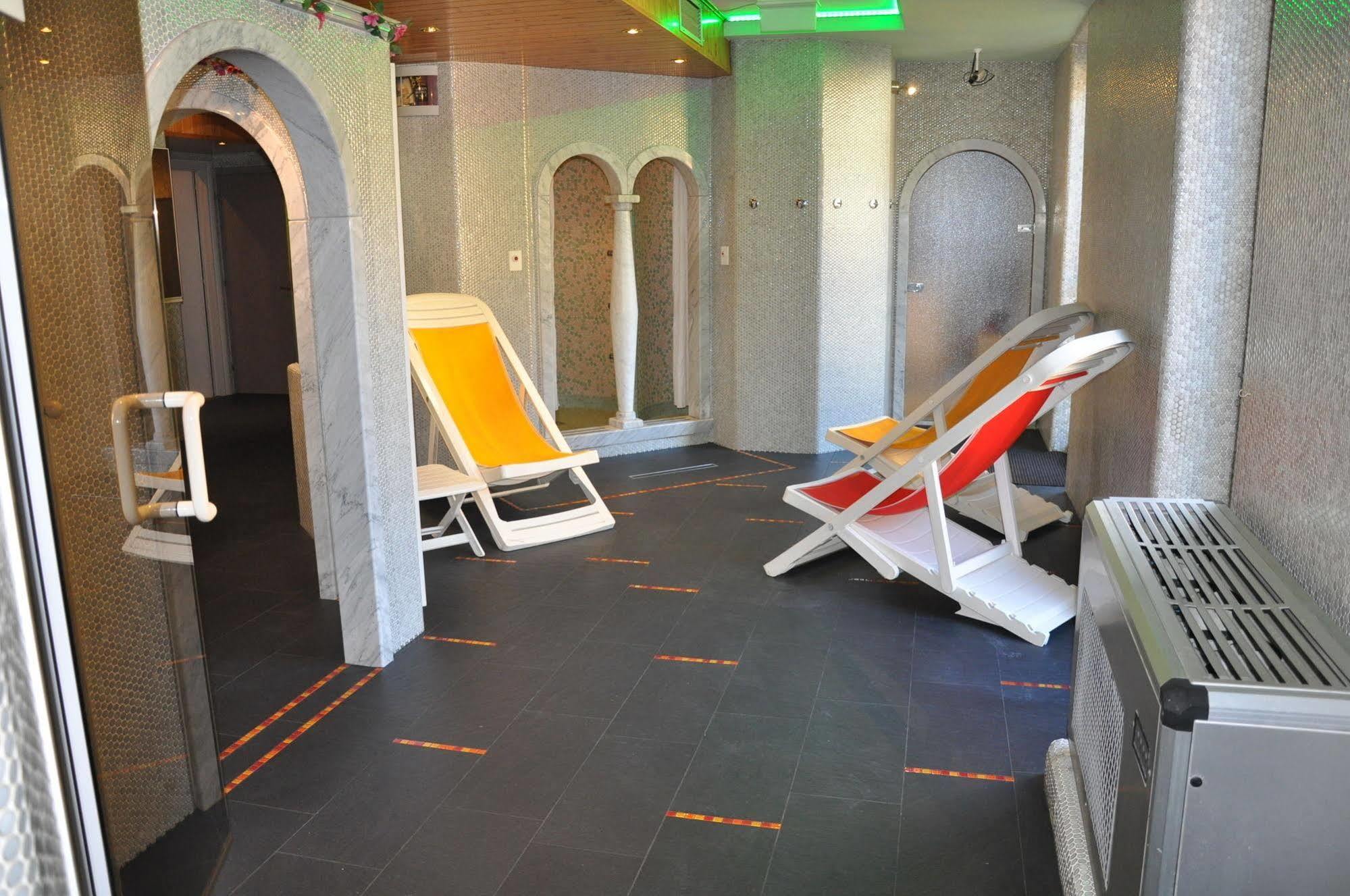Liberty Hotel Malè מראה חיצוני תמונה